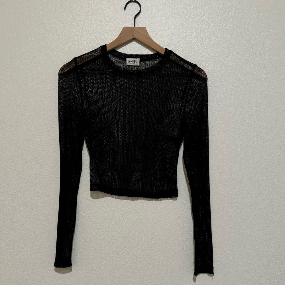 SEEK Mesh Long Sleeve Top